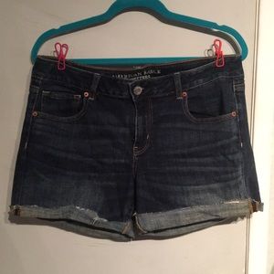 American Eagle Outfitters MIDI shorts